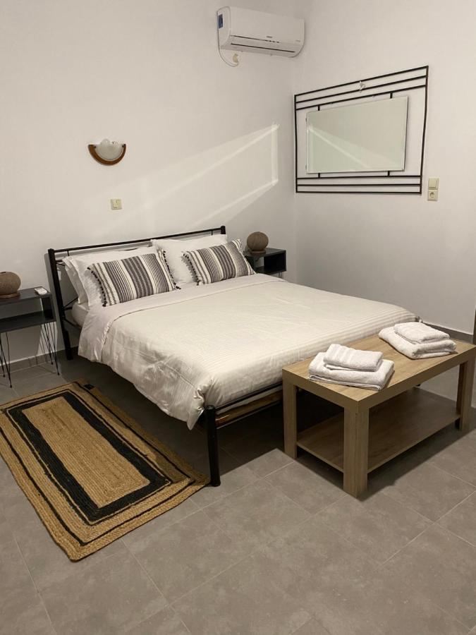 Mani Spot Hotel Areopoli Eksteriør billede